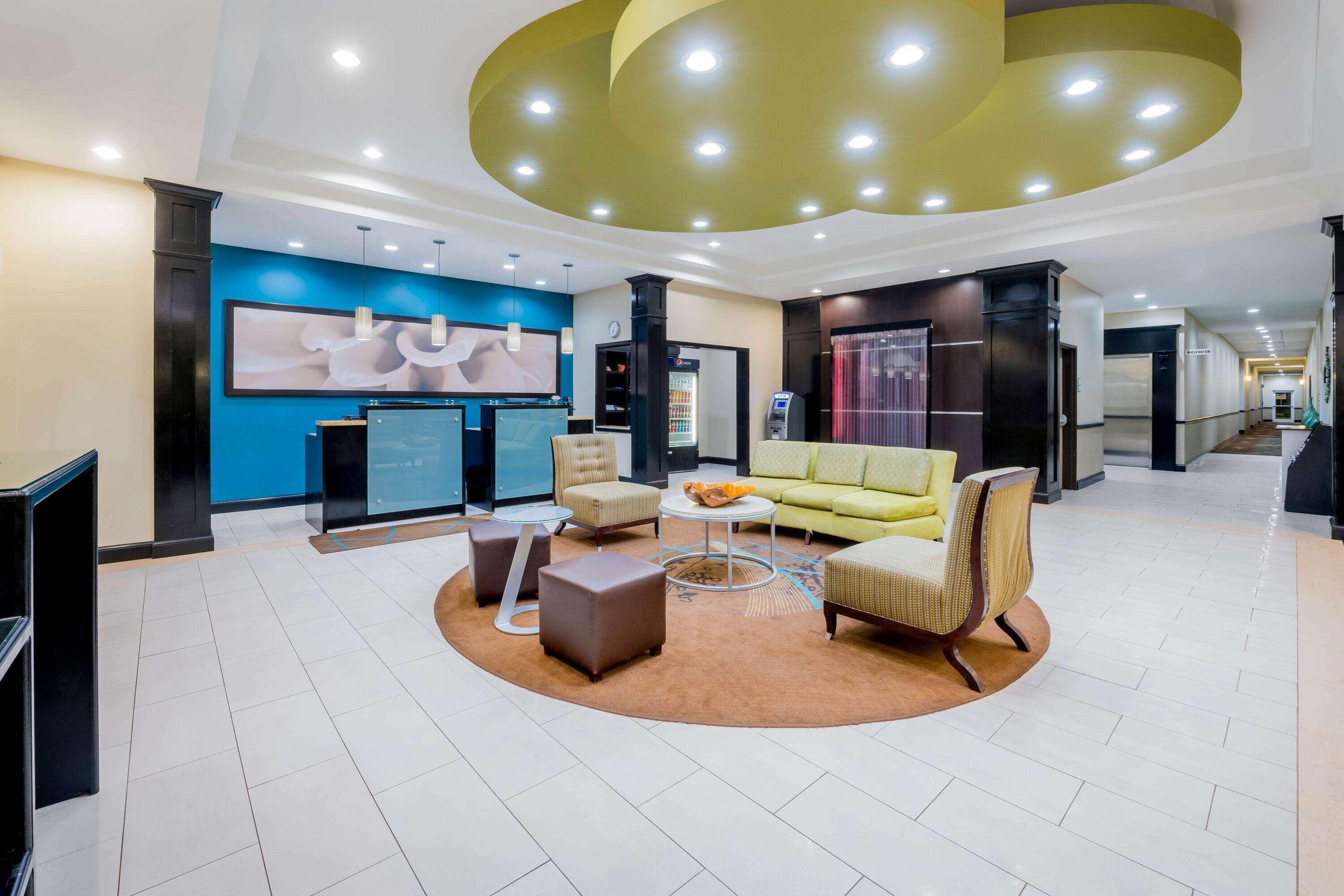 La Quinta By Wyndham מרשל מראה חיצוני תמונה